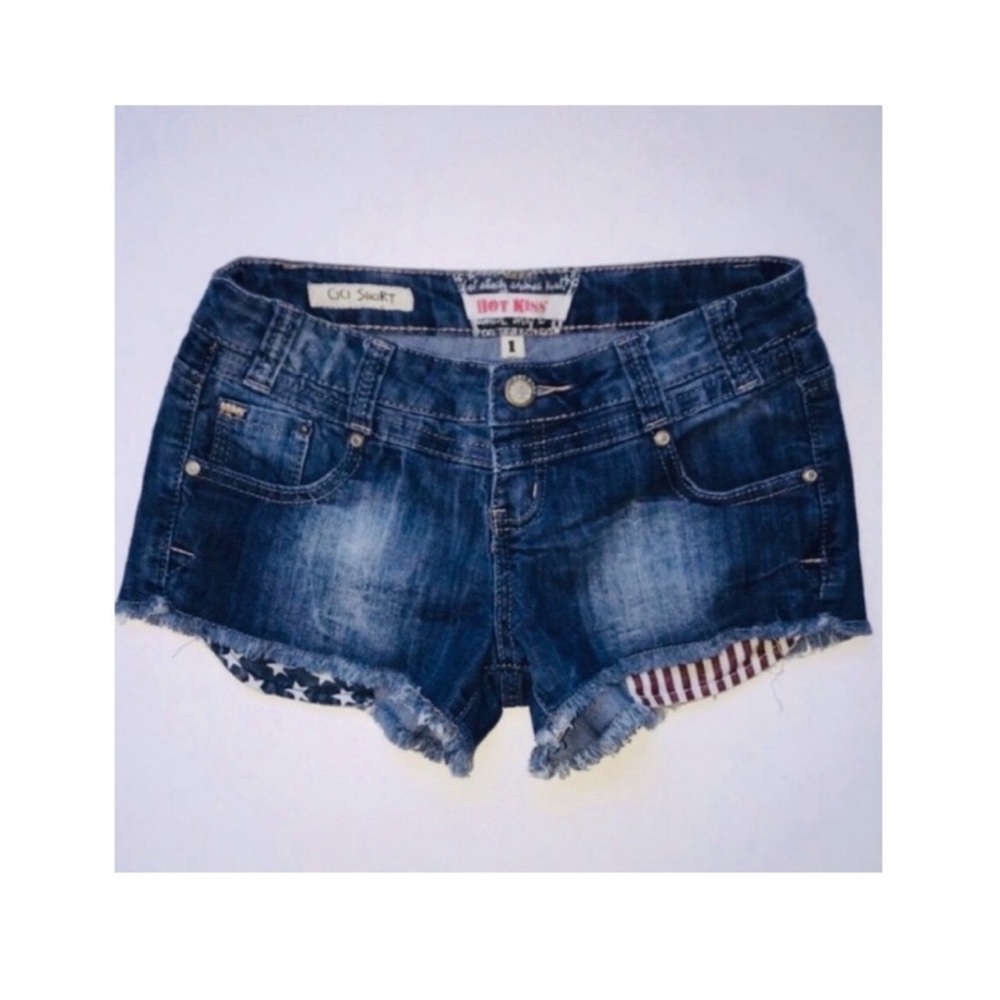 Hot Kiss - Low Rise Cici Flag Shorts